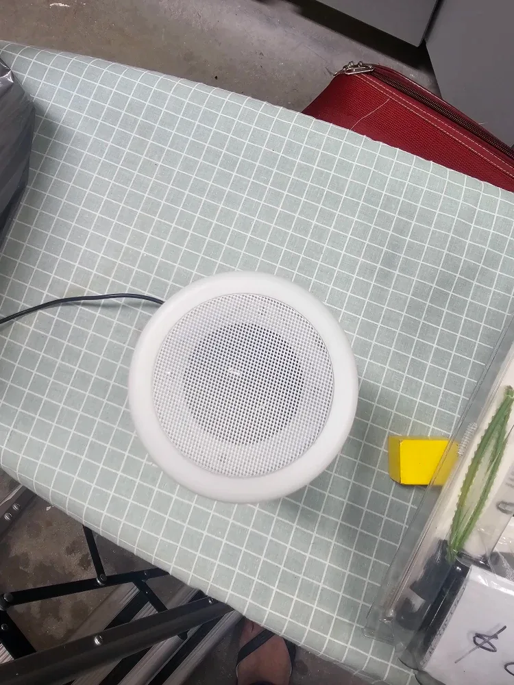 White Sound Speaker image indicator(3)