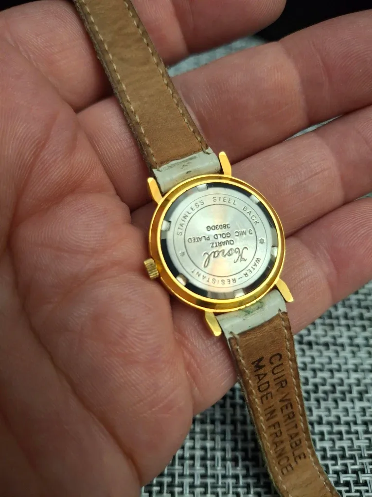 Koral Gold Plated Quartz Ladies Watch image indicator(3)