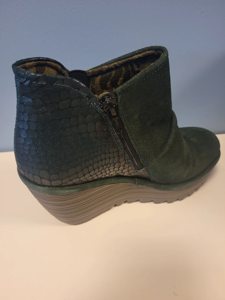 Women's Green Boots (Size 6) - NEW!!! - photo 5