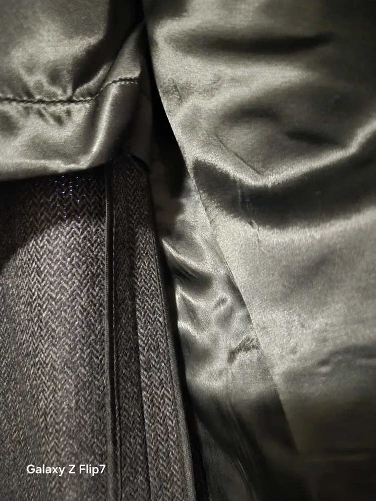 Midleton Irish Pure Worsted Wool Overcoat image indicator(7)