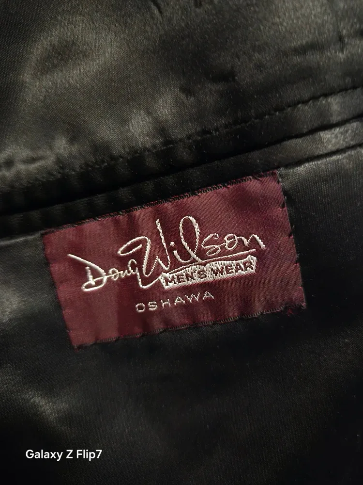 Midleton Irish Pure Worsted Wool Overcoat image indicator(8)