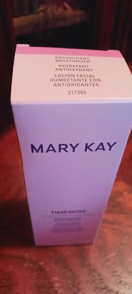 New!!  Mary Kay TimeWise Antioxidant Moisturizer image indicator(3)