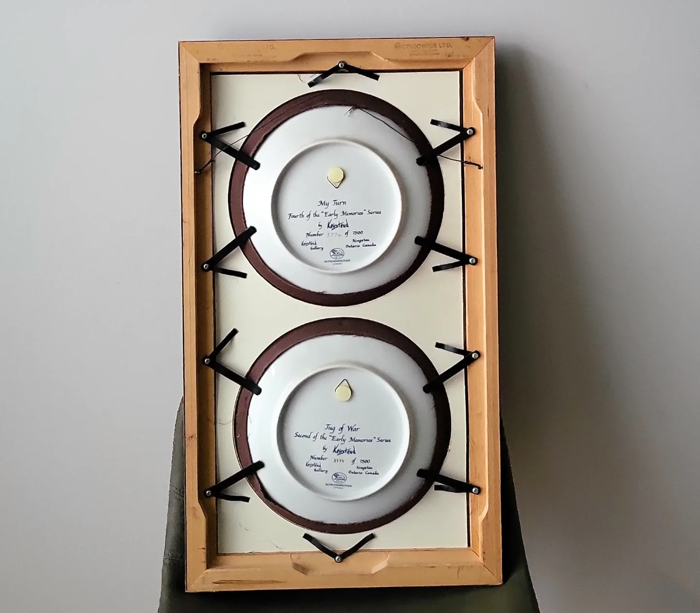 Loriotko Early Memories Series Plates Framed image indicator(5)