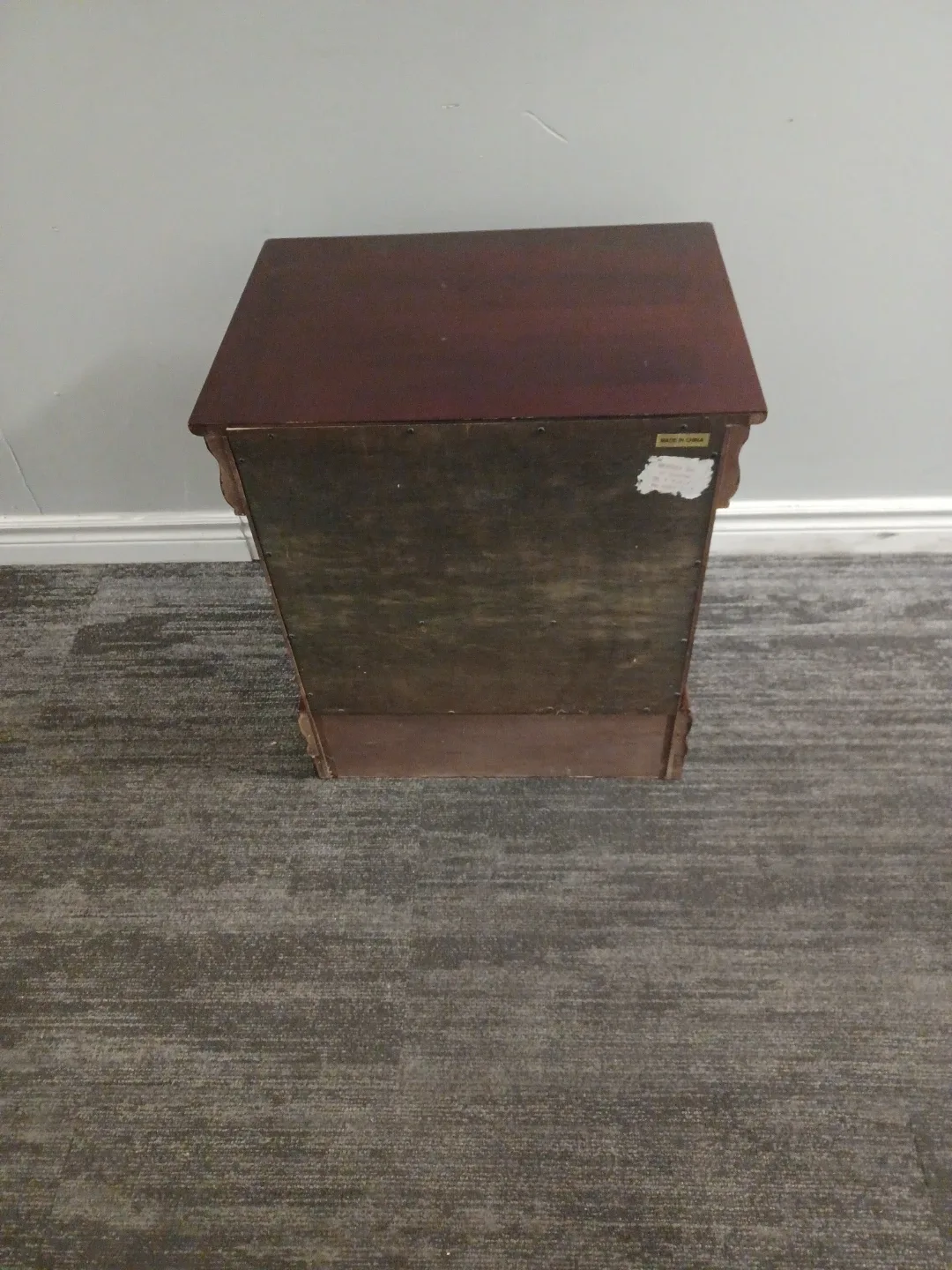 Wooden 3-Drawer Nightstand image indicator(7)