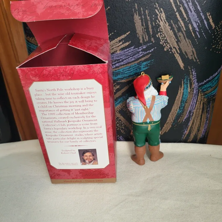 Hallmark Keepsake Ornament - The Toymaker's Gift image indicator(2)