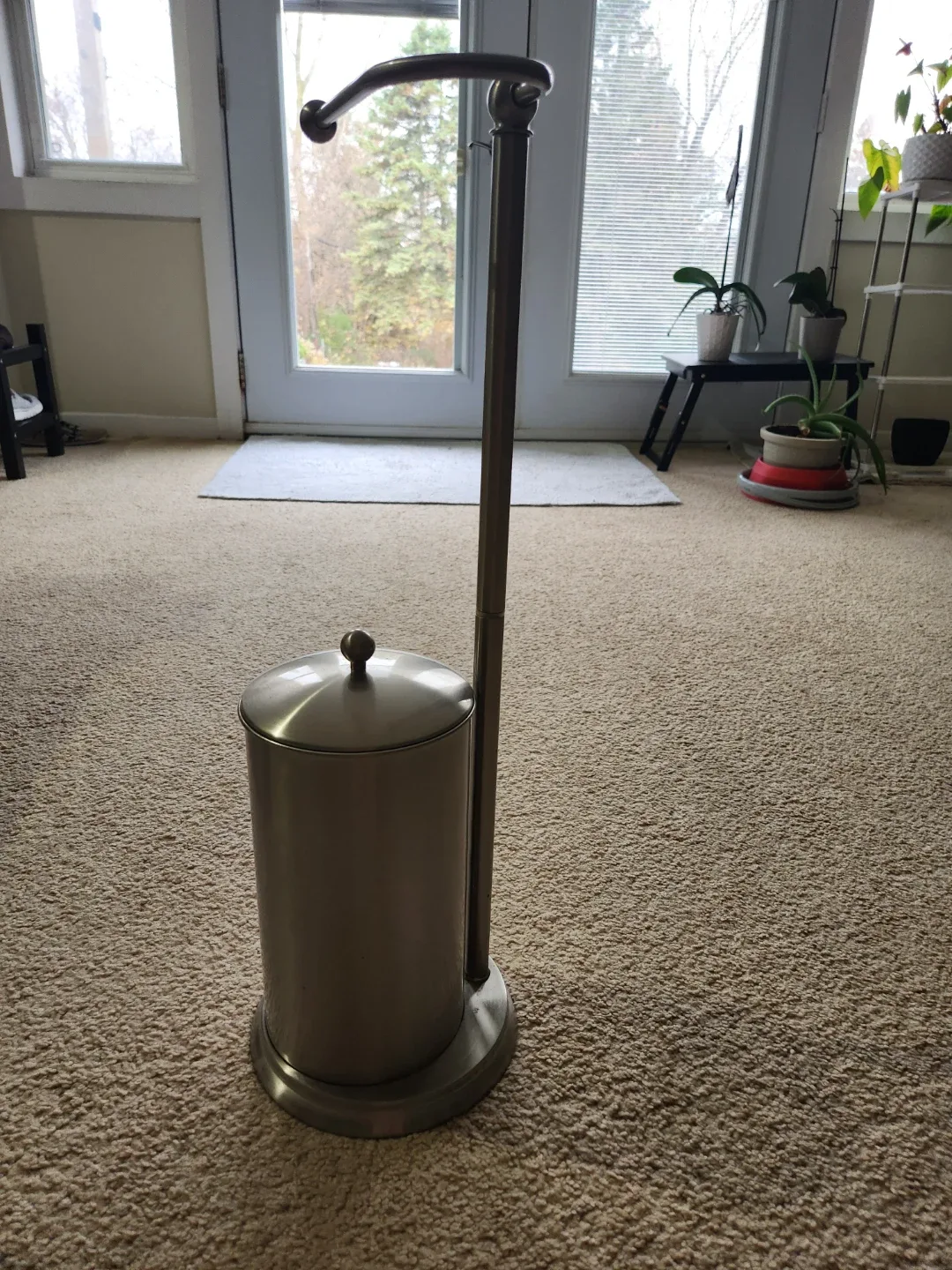 Toilet Paper Holder with Waste Basket image indicator(3)