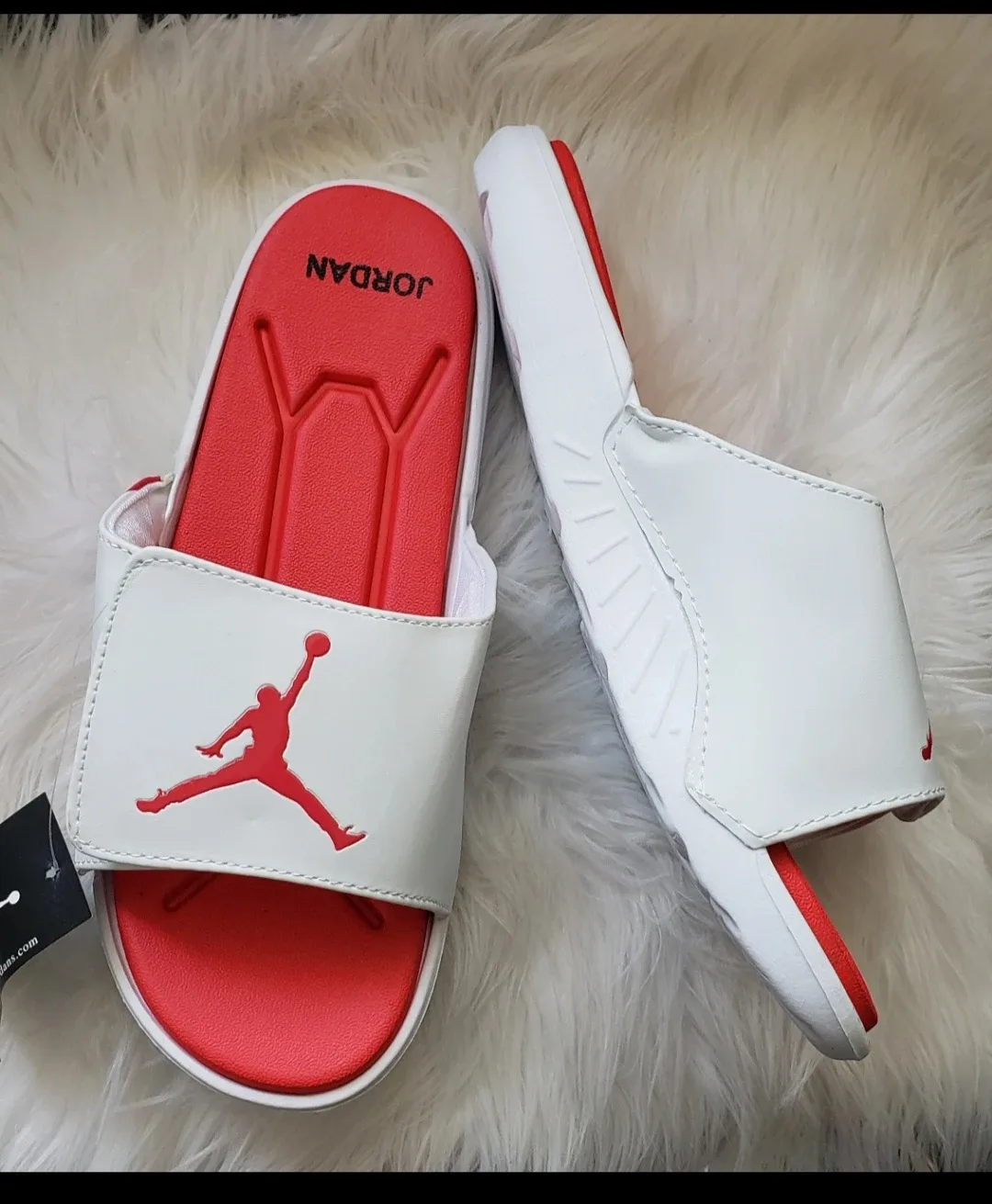 Brand new Man's Jordan Retro sleepers for sale image indicator(4)