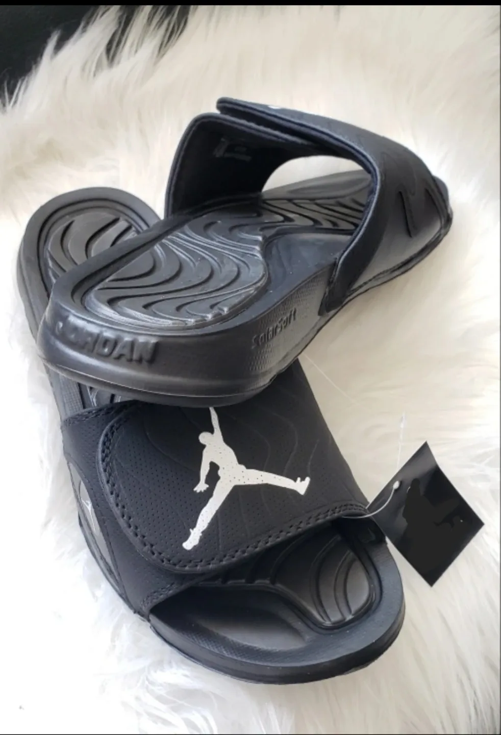 Brand new Man's Jordan Retro sleepers for sale image indicator(8)