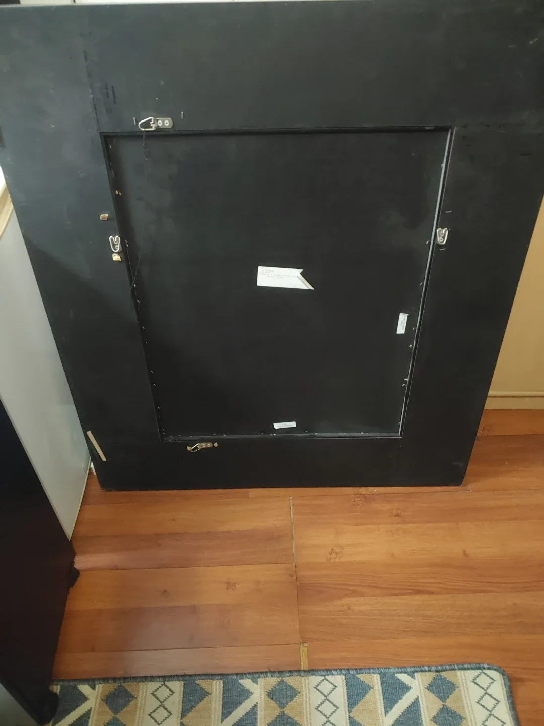 Large Framed Wall Mirror image indicator(3)