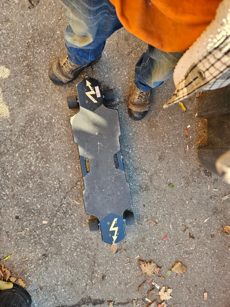 Used Longboard Skateboard image indicator(2)