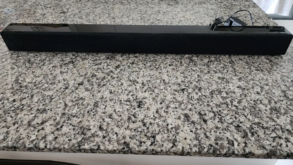 iLive 32" HD Sound Bar w/ Bluetooth Wireless