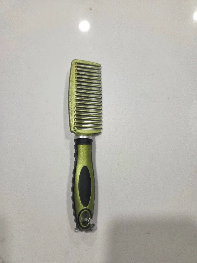 Green Grooming Comb