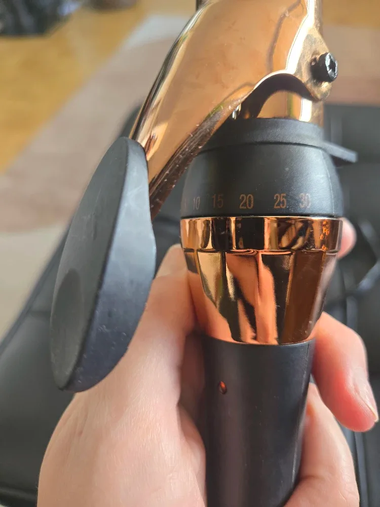 CONAIR Rose Gold Curling Iron image indicator(4)