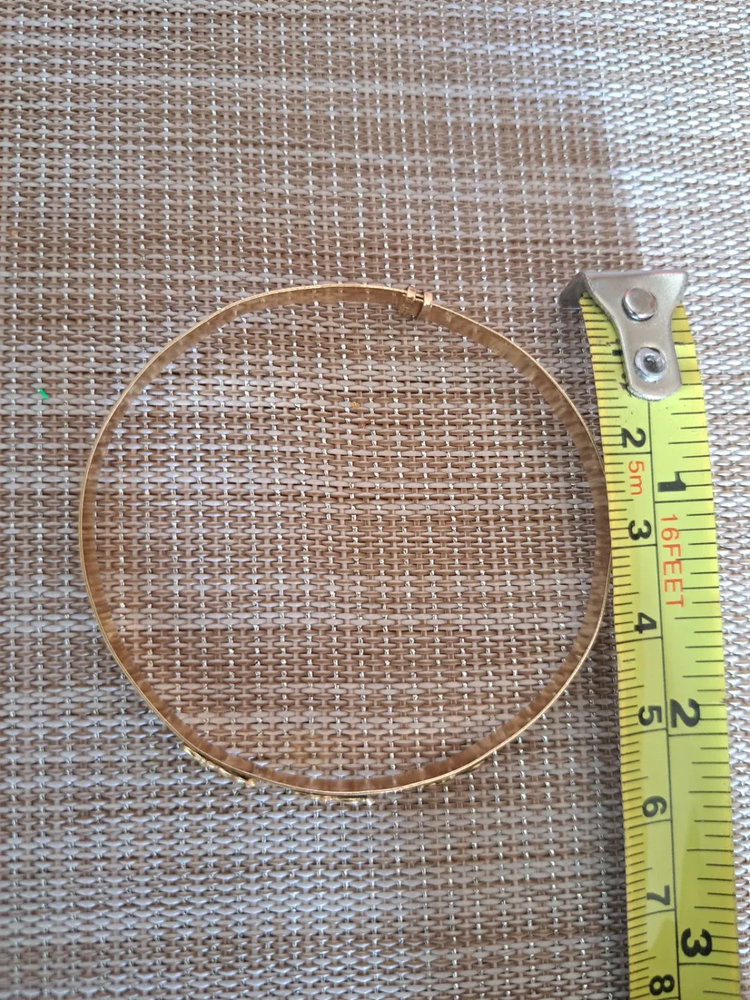 Gold Bangle Bracelet - 7.5 inches, 3.78g image indicator(2)