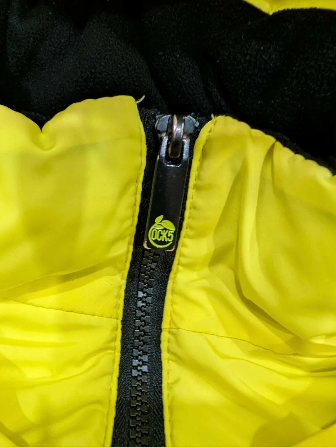 OCK5 Yellow Puffer Jacket - Size G/L image indicator(2)