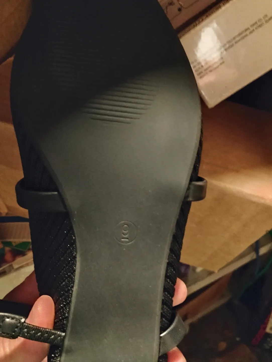 Cosy Island Women's shoes for sale- choose ONE-msrp $99!! image indicator(7)