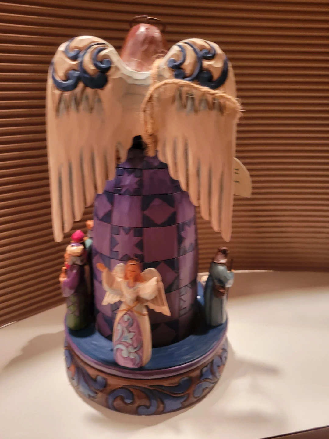 Jim Shore Nativity Figurine "O Come Let Us Adore Him" - photo 4
