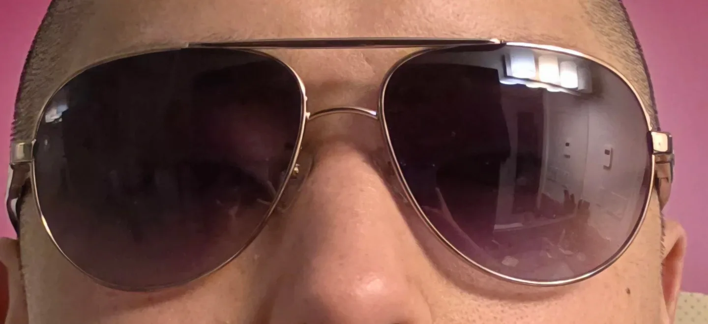 Givenchy Sunglasses image indicator(2)