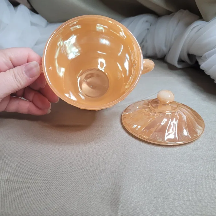 Anchor Hocking Fire-King Peach Lustre sugar bowl with lid image indicator(4)