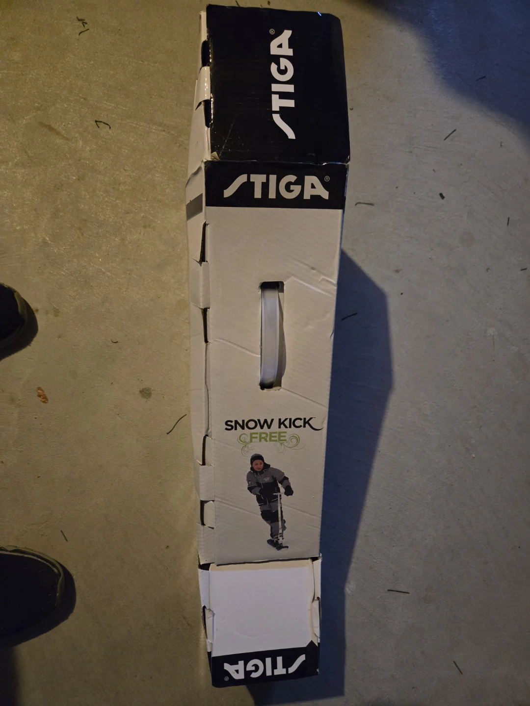 STIGA Snow Kick Free - brand new in the box.