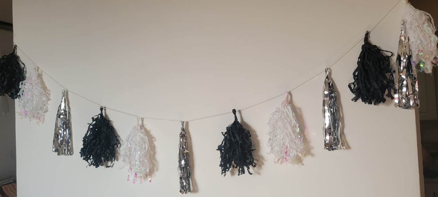 Decorative Tassel Garland - Blue & Silver 🥕 - photo 4