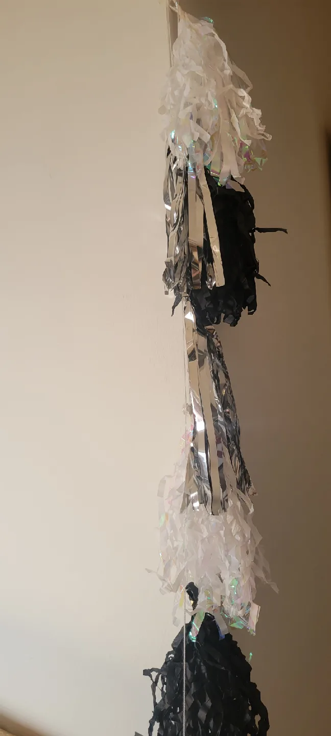 Decorative Tassel Garland - Blue & Silver 🥕 image indicator(5)