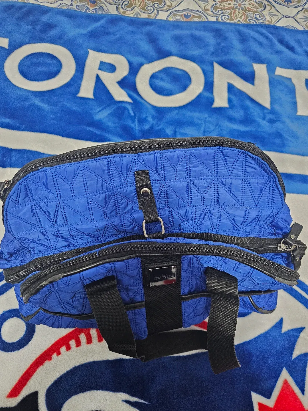 Nicole Miller New York Fitness - City Life Yoga Bag image indicator(3)