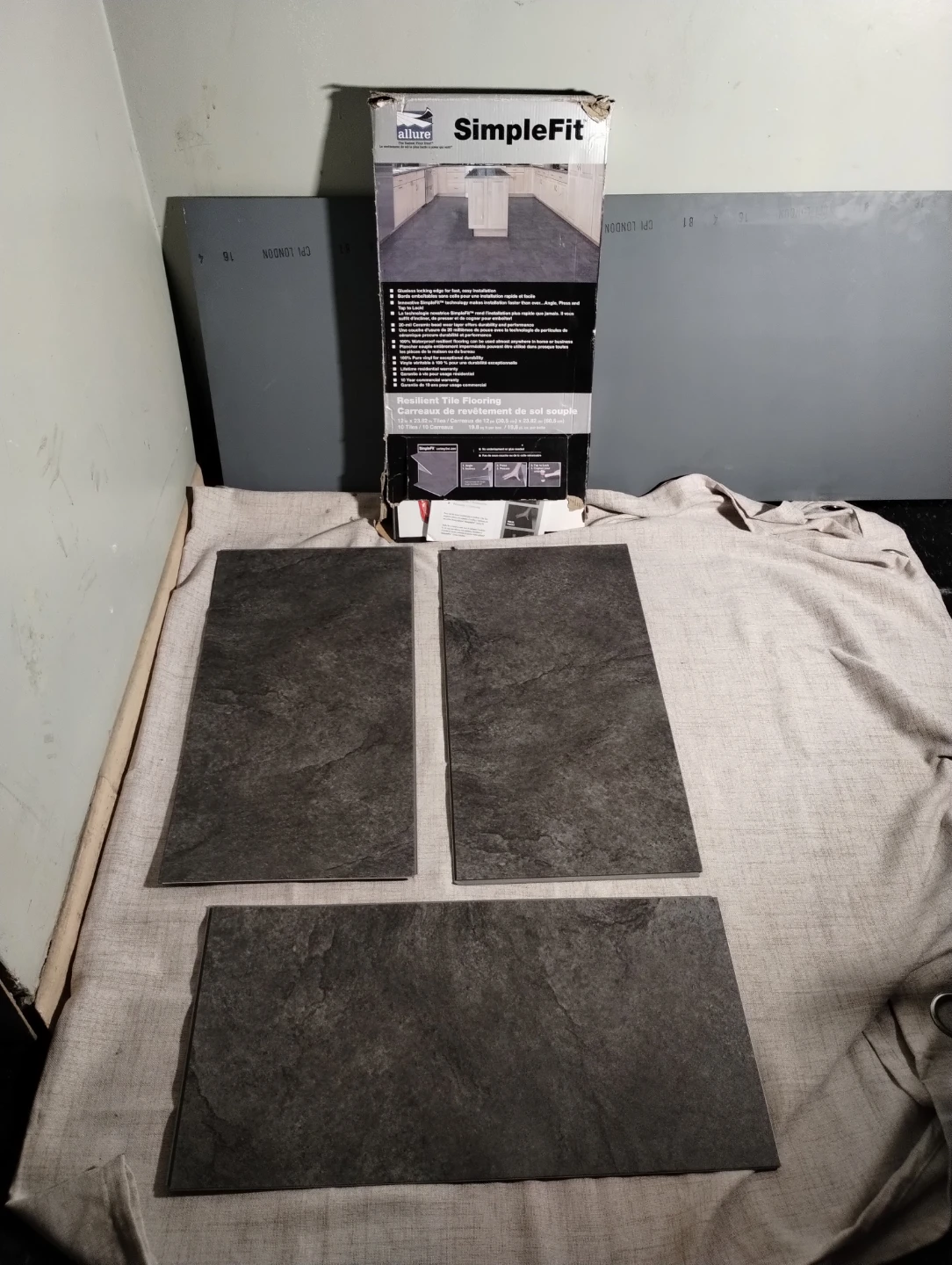 Allure SimpleFit Resilient Tile Flooring - 10 Tiles - photo 2