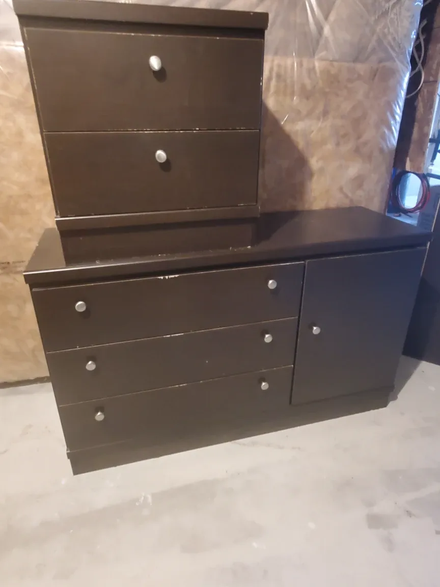 Brown Dresser with 3 Drawers and Side Cabinet