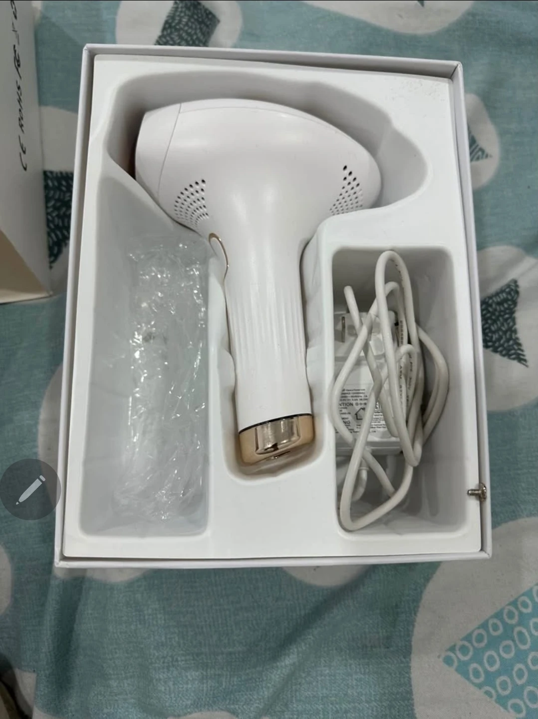 Brand new lazer hair removal  with cooling - photo 2
