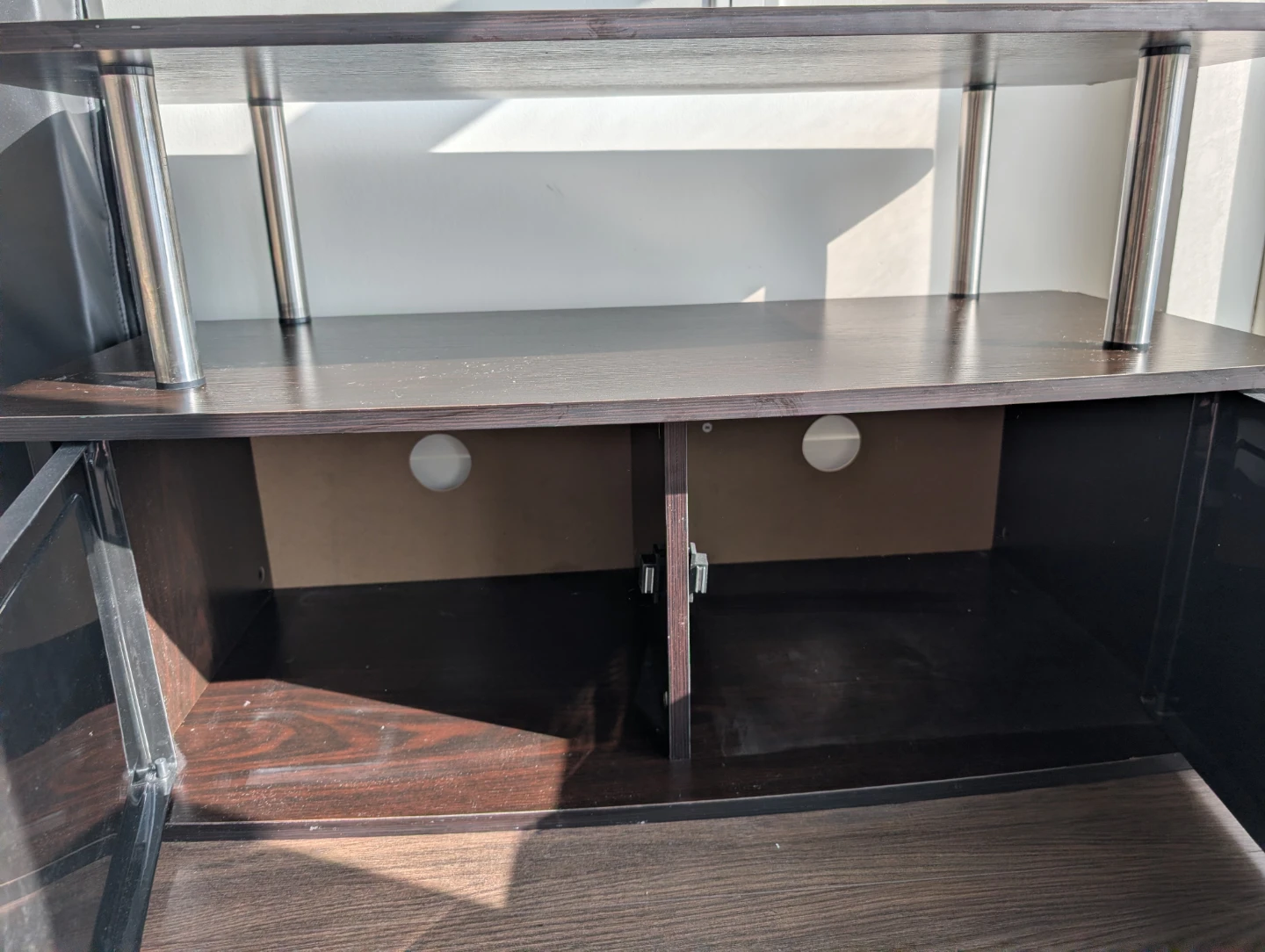 Simple tv stand - photo 2