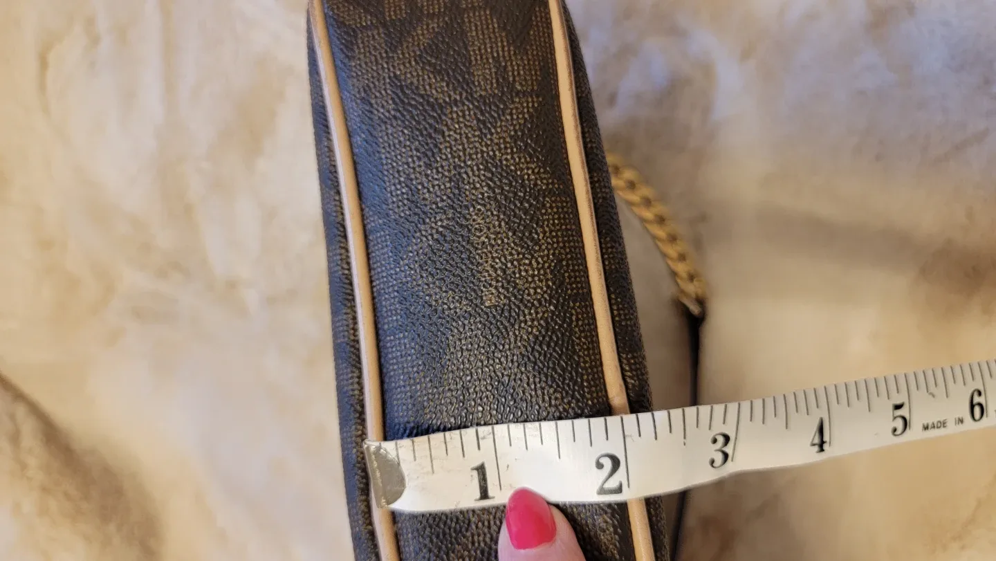 MICHAEL KORS Crossbody bag. image indicator(6)