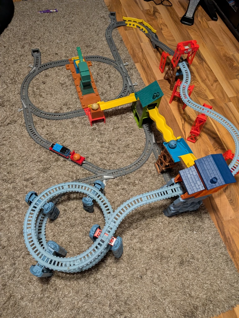 Thomas & Friends TrackMaster Mad Dash On Sodor Set - photo 3