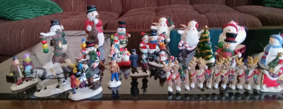 Christmas Village Figurines