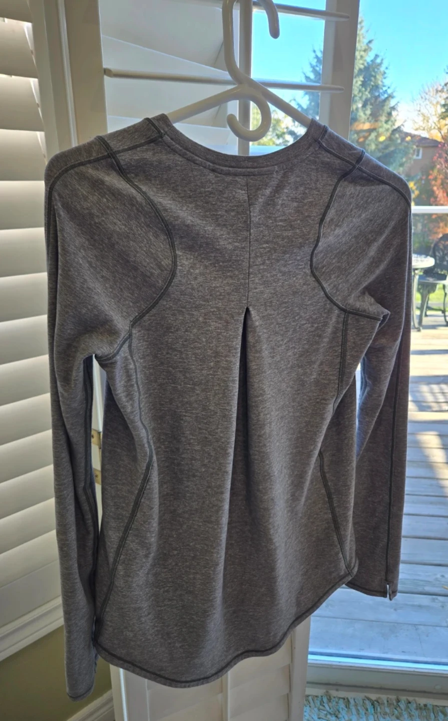 Lululemon Grey Long Sleeve Top