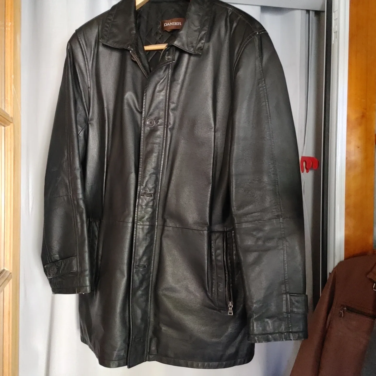 Danier Black Leather Jacket - Size L/G image indicator(2)