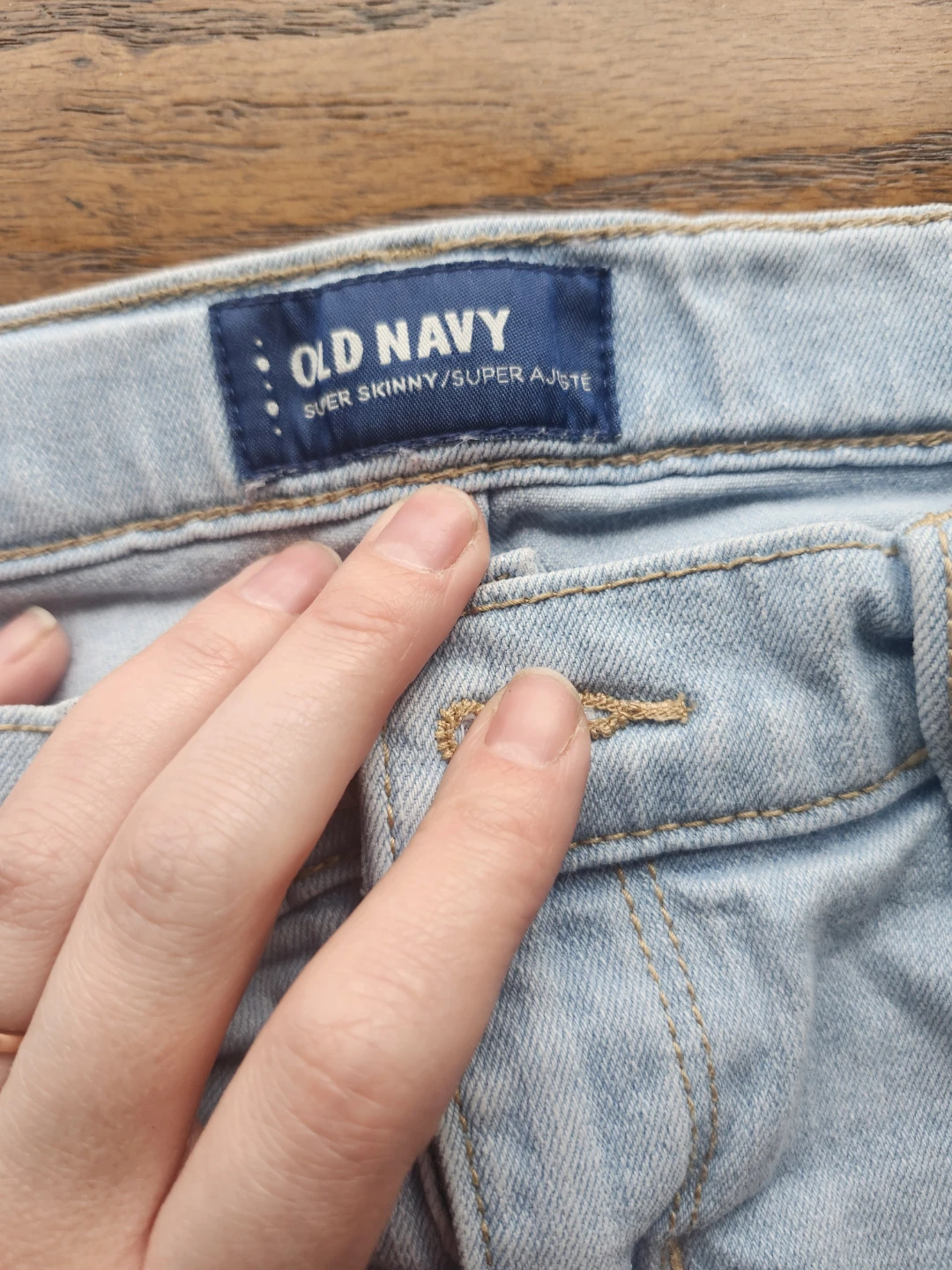 Girls Old Navy Super Skinny Jeans - Size 12 Regular - photo 2