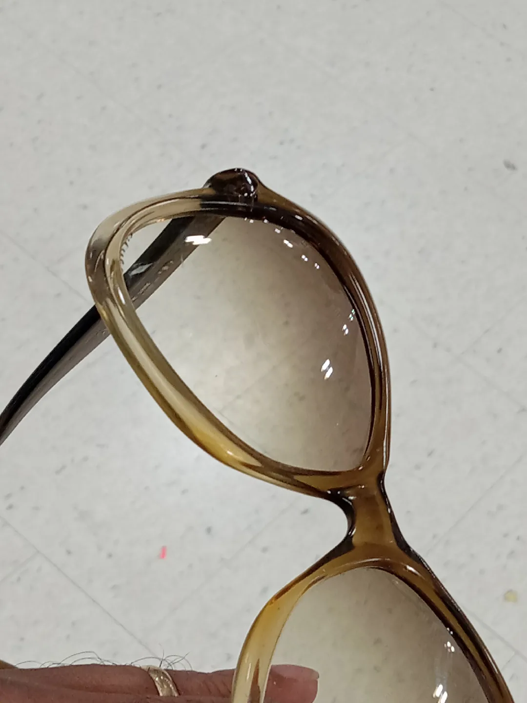 Kendall Sunglasses image indicator(4)