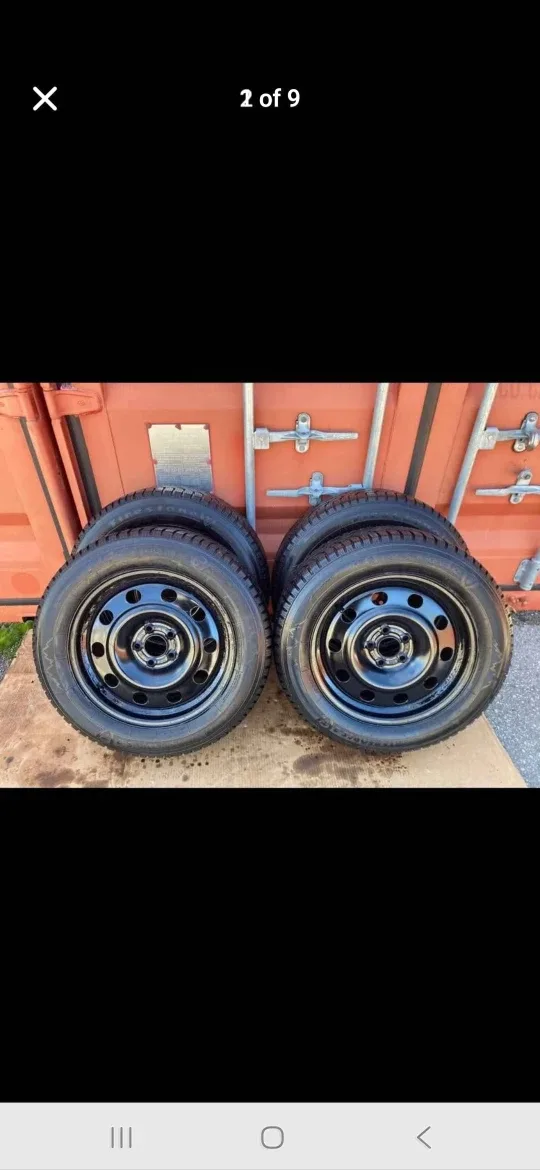 Set of 4 FIRESTONE Winter Tires + Rims 235/55R17