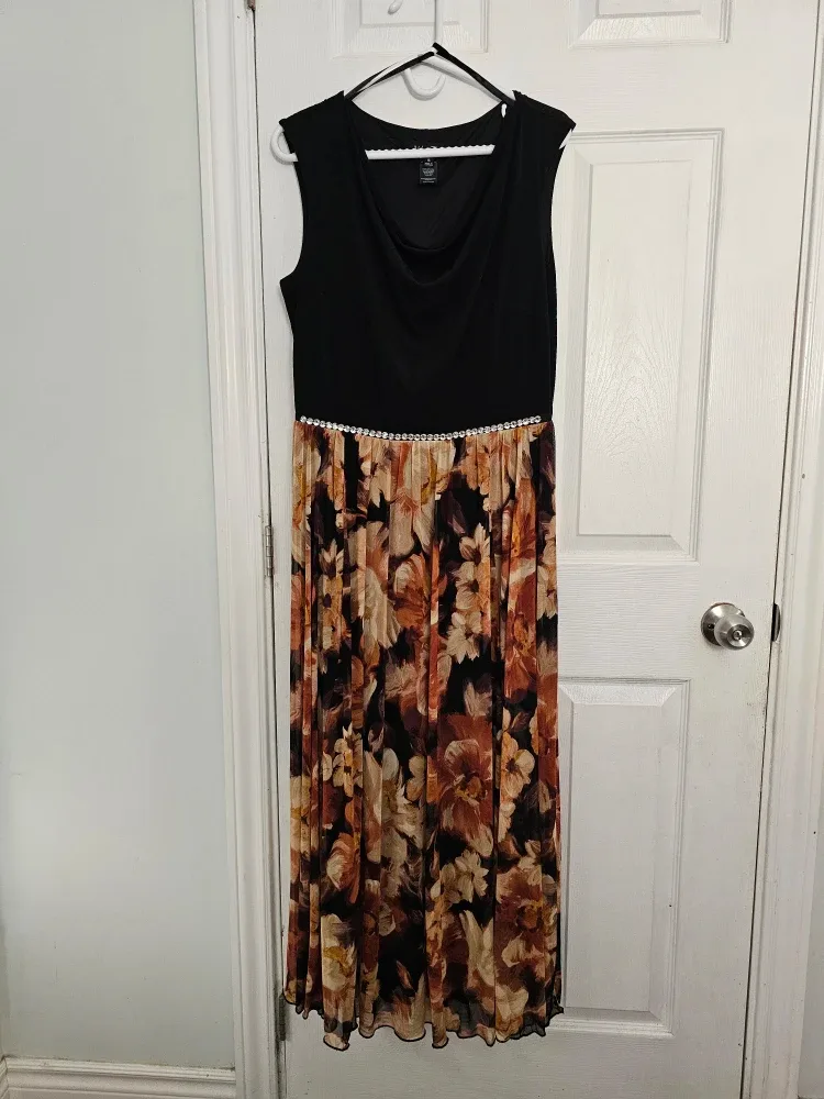 SL Fashions Floral Print Maxi Dress