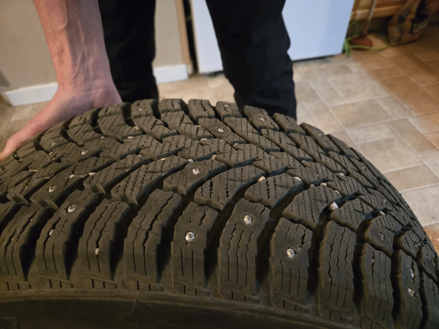 Rxfrost FX11 Winter Tire - 215/55R17 - photo 2
