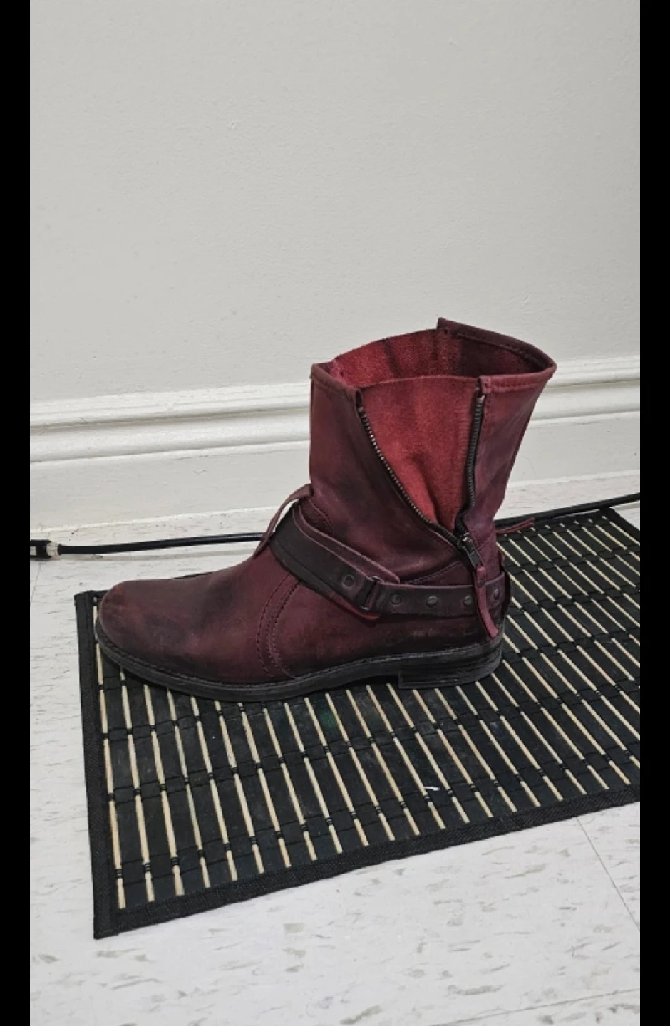 David Taylor Burgundy Leather Ankle Boots size 6 - photo 3