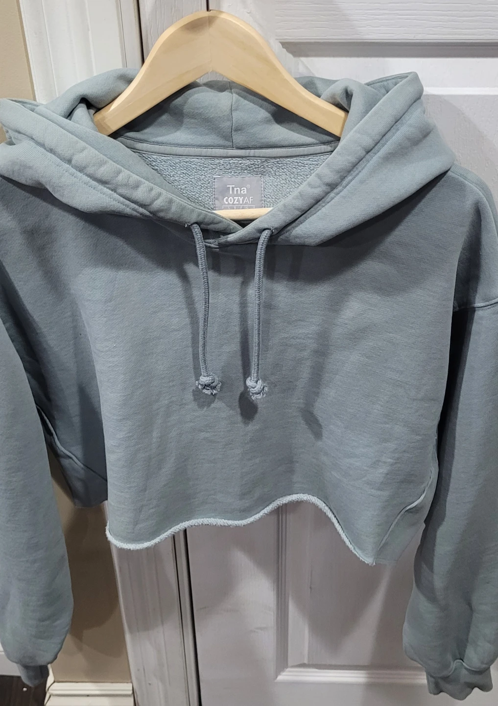 TNA Cozy AF Cropped Hoodie