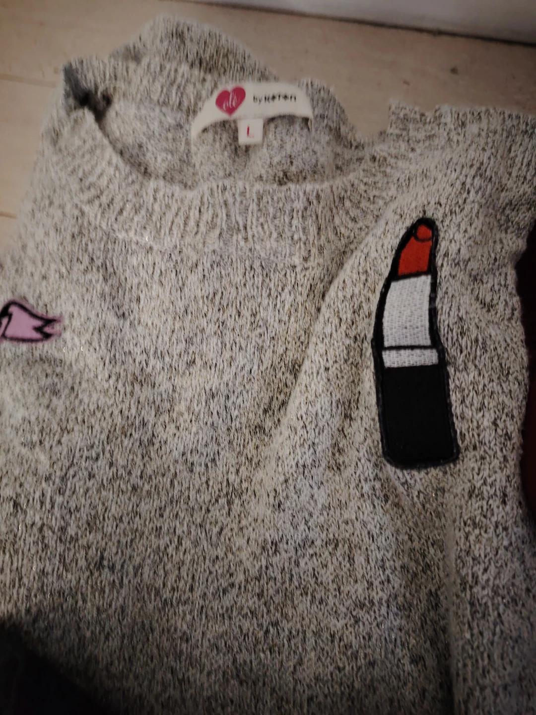 Mixed Lot of Women's Sweaters & Hoodies - XS-L - photo 2