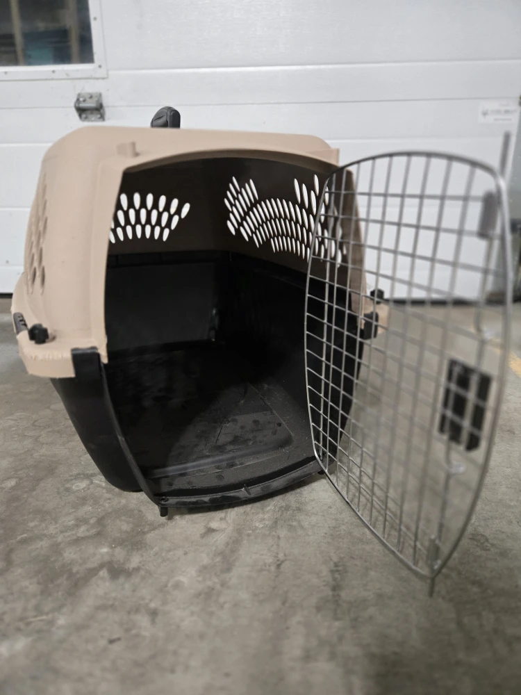 Petmate Pet Carrier 24" - Beige & Black - photo 2