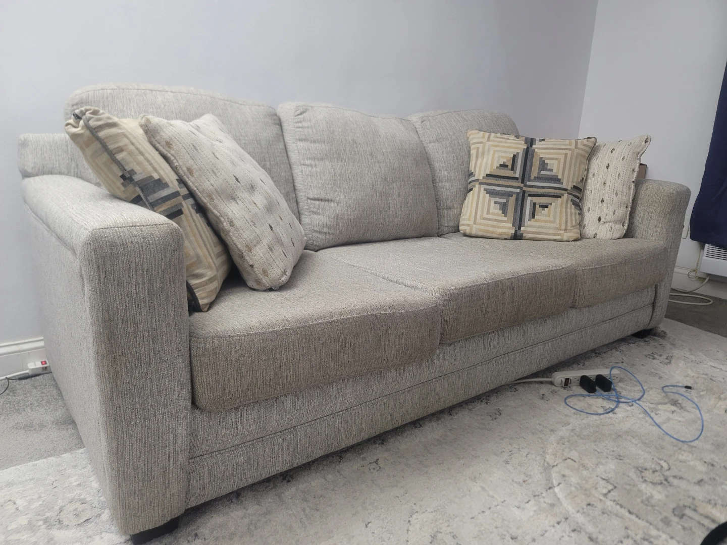Folson Collection Loveseat Sofa (67x38x36) - photo 2