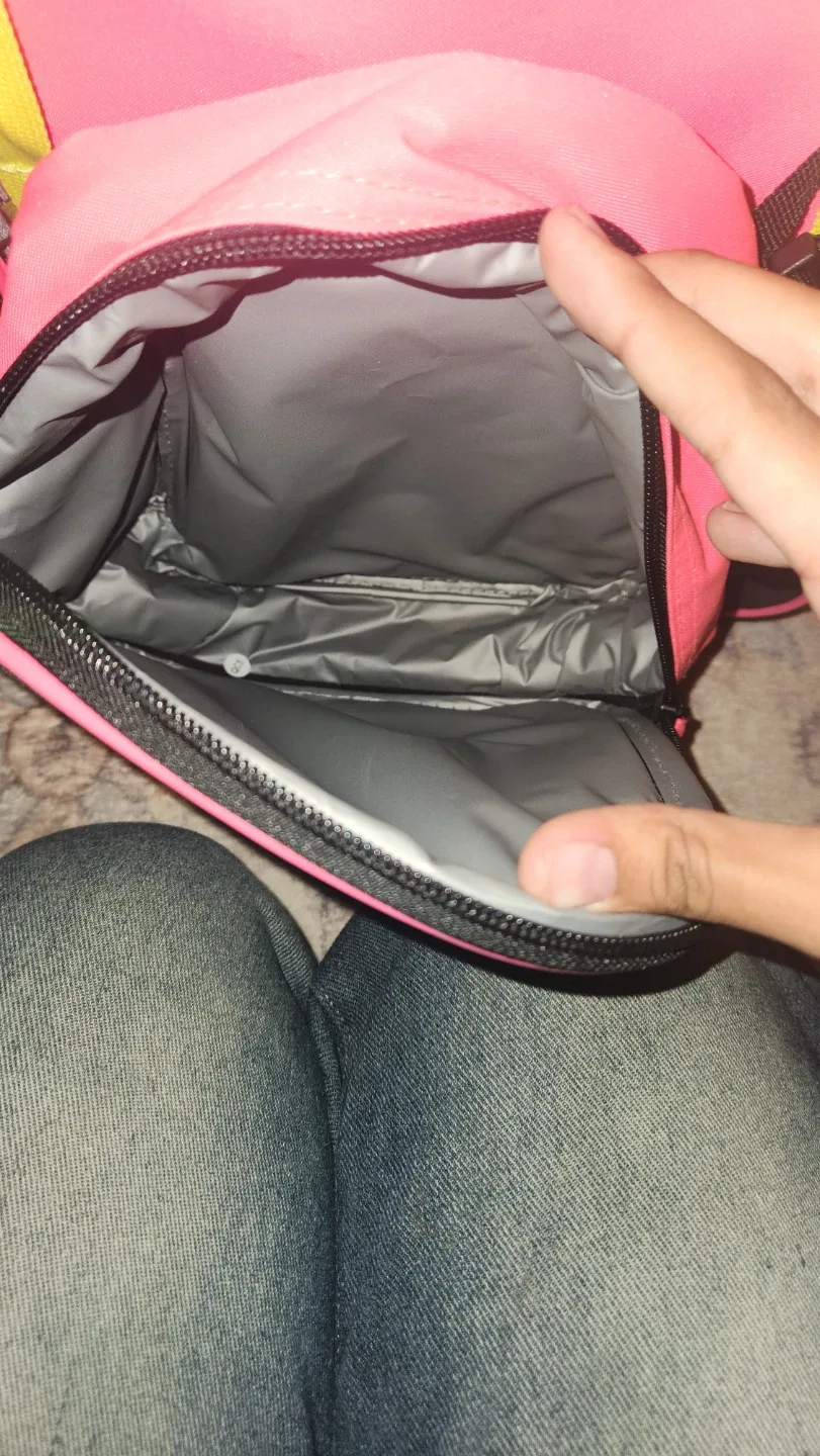 Puma Backpack and lunch bag - Black and Pink image indicator(10)