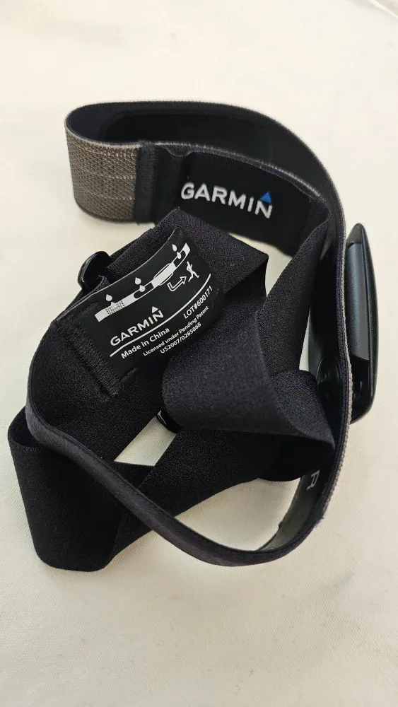 Garmin Premium Heart Rate Monitor image indicator(2)
