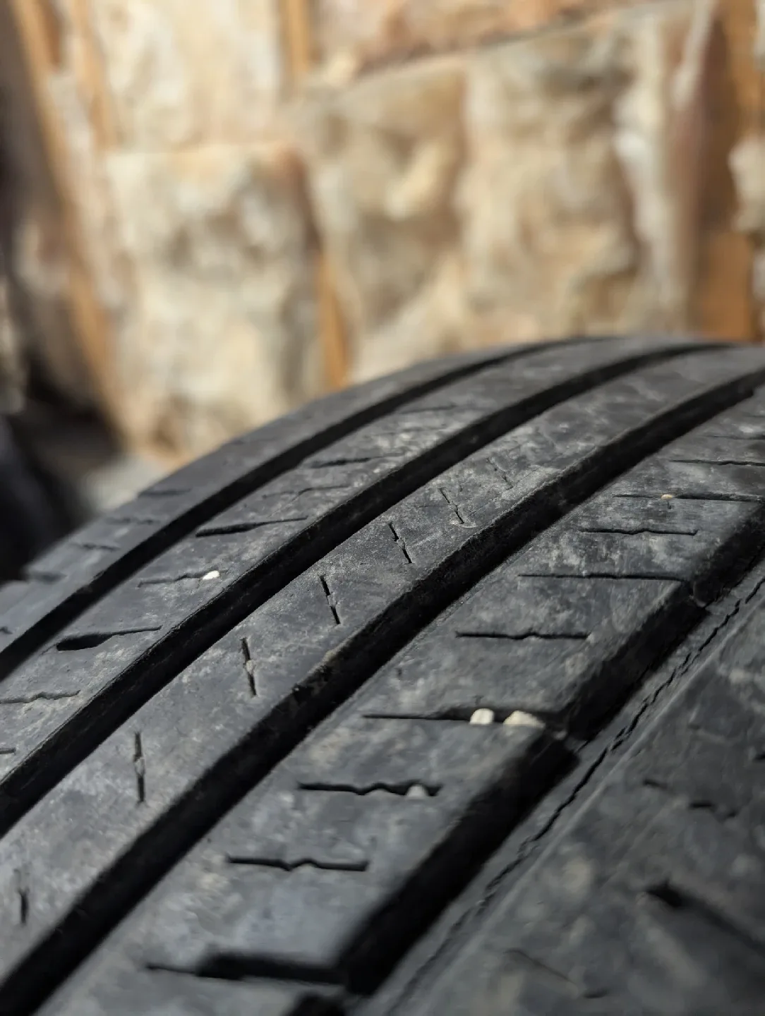 (1)-195/70R14 Sailing Inspire All Season Tire image indicator(2)