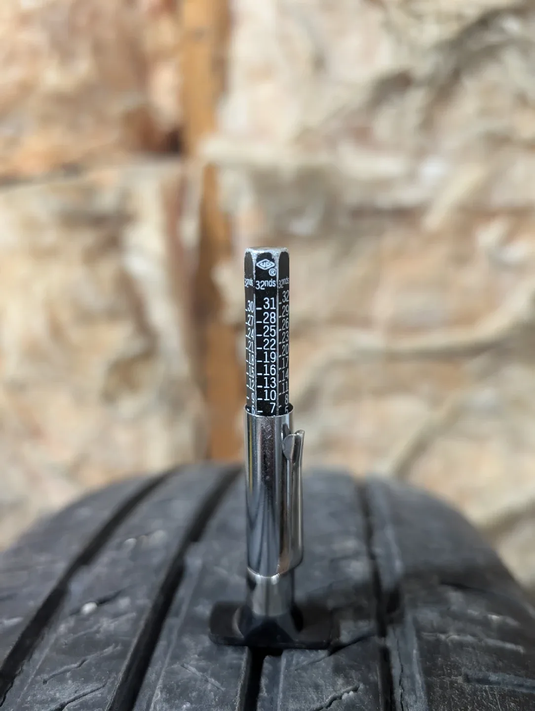 (1)-195/70R14 Sailing Inspire All Season Tire image indicator(3)